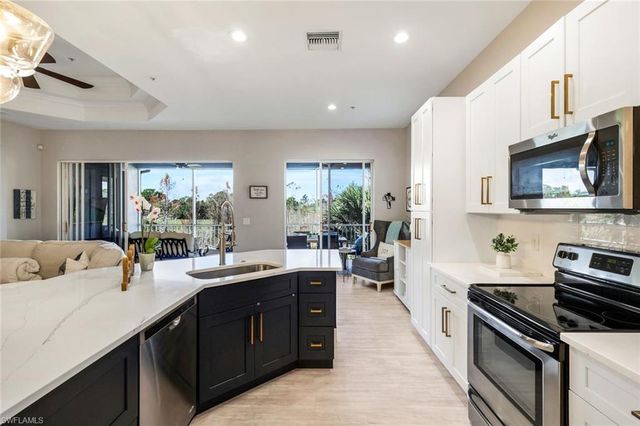 13034 Pennington PL 202, Fort Myers, FL 33913
