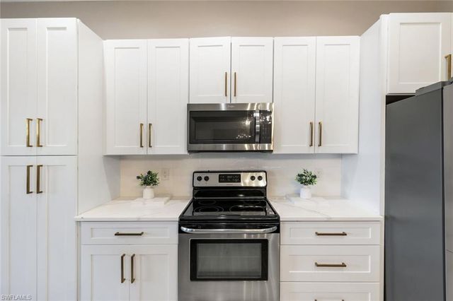 13034 Pennington PL 202, Fort Myers, FL 33913