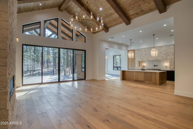 9525 Sierra Springs Drive, Pinetop, AZ 85935