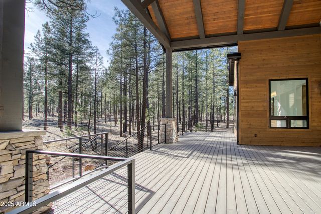 9525 Sierra Springs Drive, Pinetop, AZ 85935