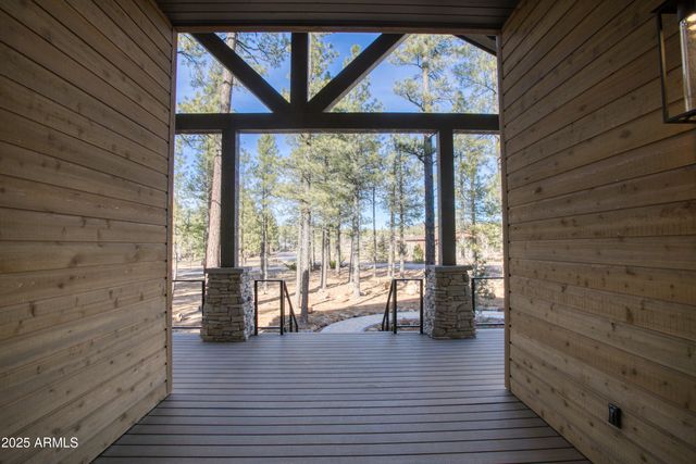 9525 Sierra Springs Drive, Pinetop, AZ 85935