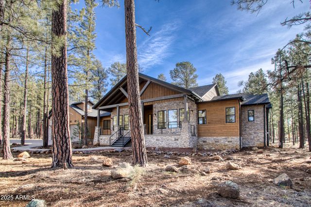 9525 Sierra Springs Drive, Pinetop, AZ 85935