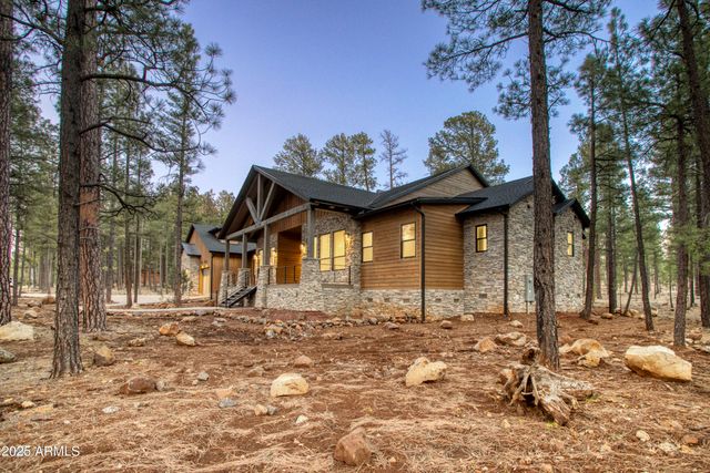 9525 Sierra Springs Drive, Pinetop, AZ 85935