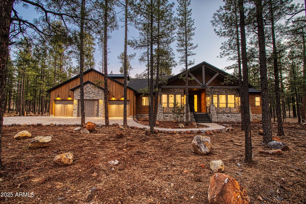 9525 Sierra Springs Drive, Pinetop, AZ 85935