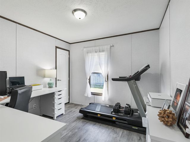 16384 FM 1173, Krum, TX 76249