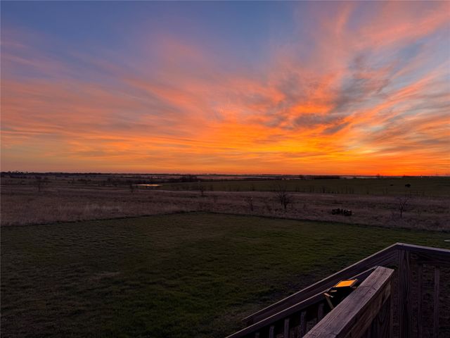 16384 FM 1173, Krum, TX 76249
