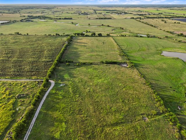 16384 FM 1173, Krum, TX 76249