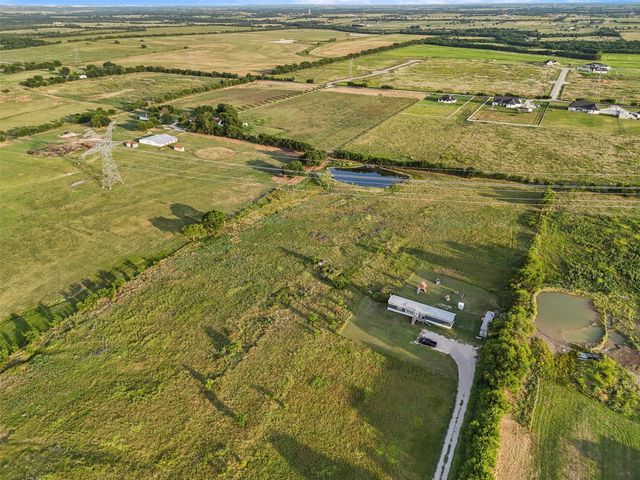 16384 FM 1173, Krum, TX 76249