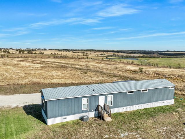 16384 FM 1173, Krum, TX 76249