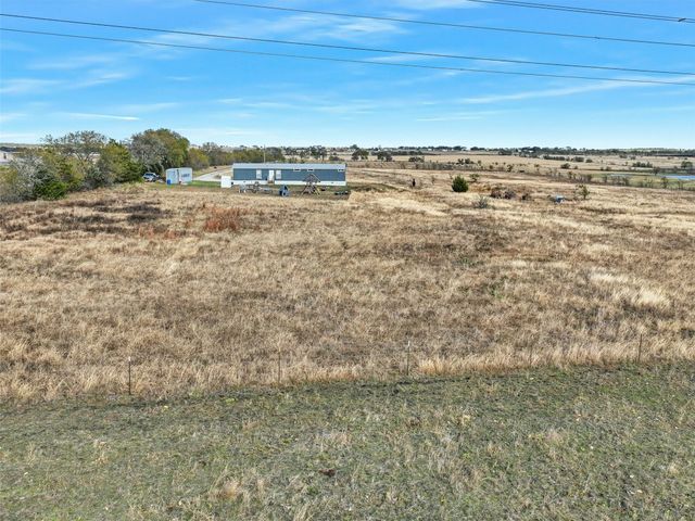 16384 FM 1173, Krum, TX 76249