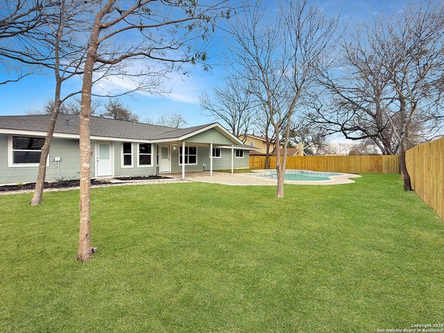 5642 Sir Gareth, San Antonio, TX 78218