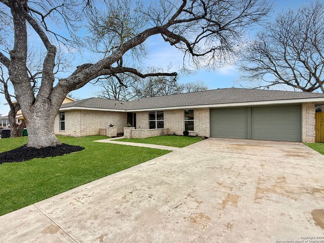 5642 Sir Gareth, San Antonio, TX 78218