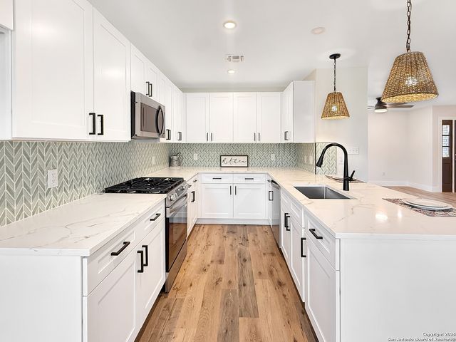 5642 Sir Gareth, San Antonio, TX 78218