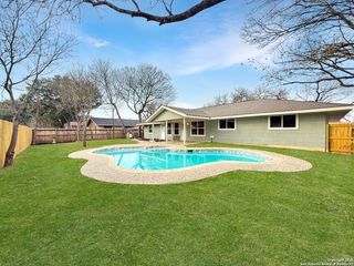 5642 Sir Gareth, San Antonio, TX 78218