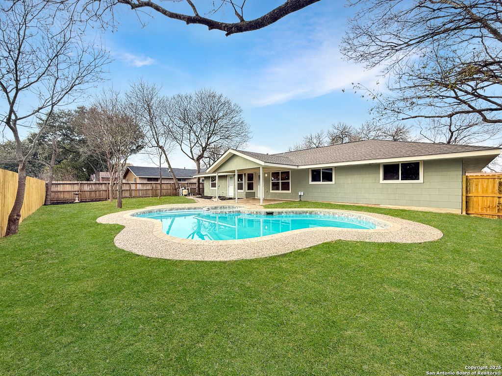 5642 Sir Gareth, San Antonio, TX 78218