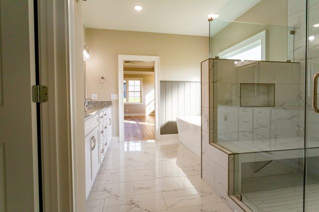 243 Bellshire Drive, Clarksville, TN 37043