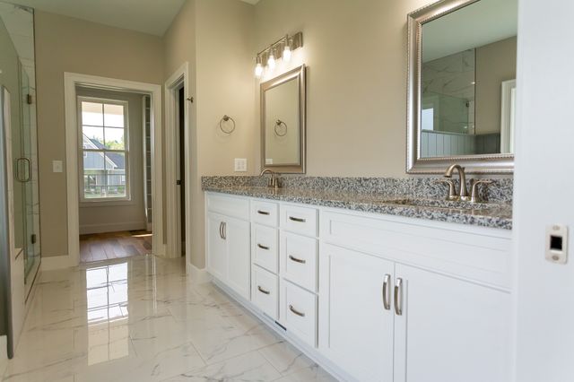 243 Bellshire Drive, Clarksville, TN 37043