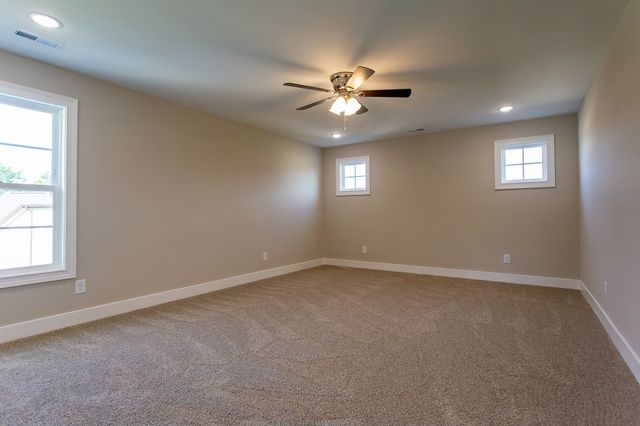 243 Bellshire Drive, Clarksville, TN 37043