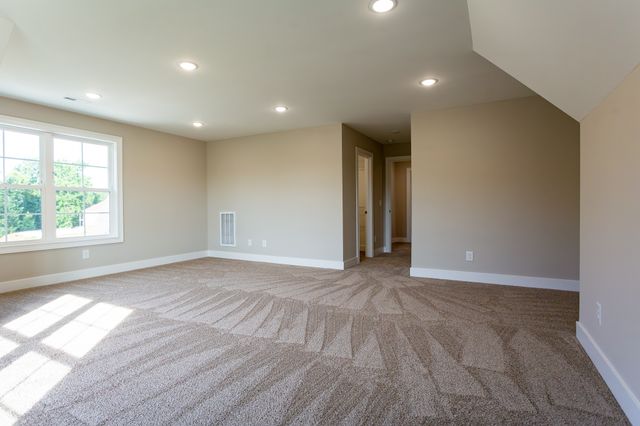 243 Bellshire Drive, Clarksville, TN 37043