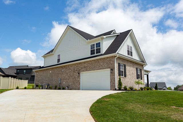 243 Bellshire Drive, Clarksville, TN 37043