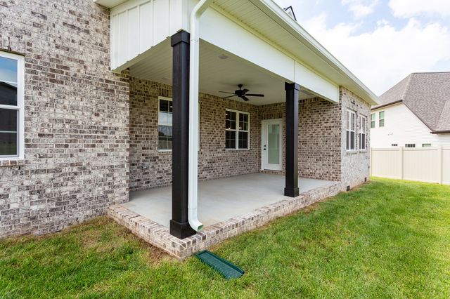 243 Bellshire Drive, Clarksville, TN 37043