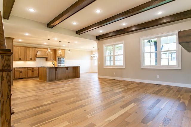 243 Bellshire Drive, Clarksville, TN 37043