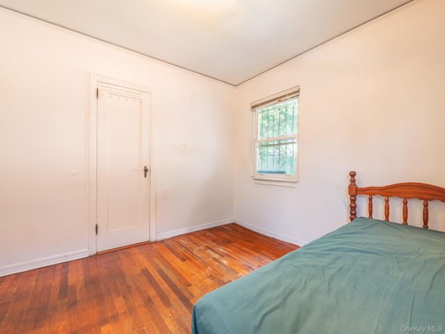 7618 172nd Street, Fresh Meadows, NY 11366