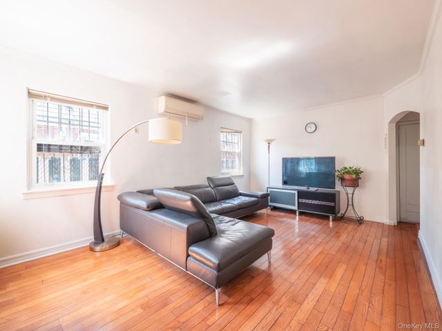 7618 172nd Street, Fresh Meadows, NY 11366