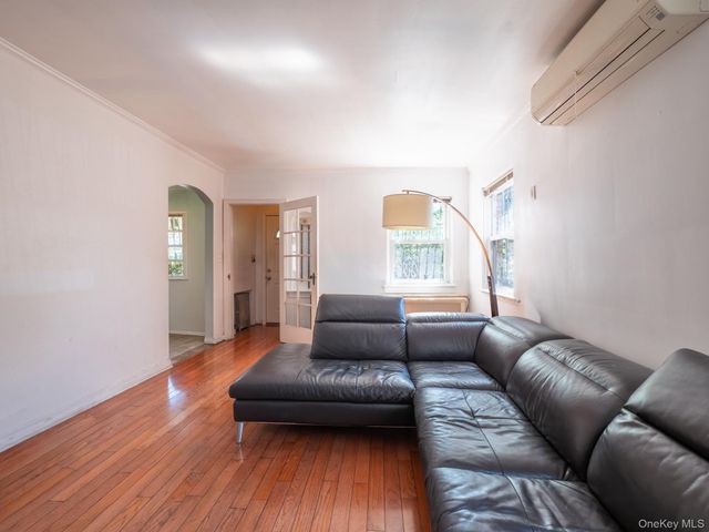 7618 172nd Street, Fresh Meadows, NY 11366