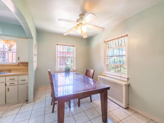 7618 172nd Street, Fresh Meadows, NY 11366