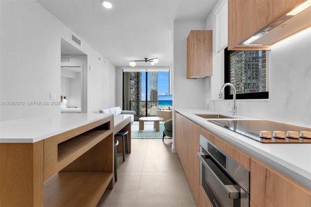 11 NE 6th Street 2209, Miami, FL 33132