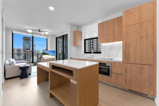 11 NE 6th Street 2209, Miami, FL 33132