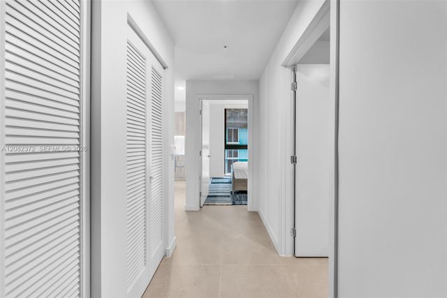11 NE 6th Street 2209, Miami, FL 33132