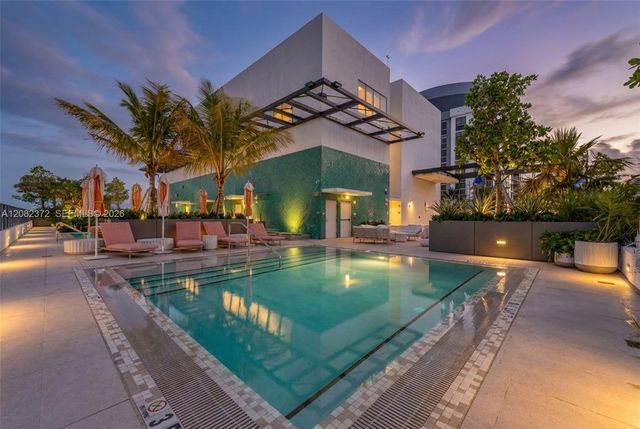 11 NE 6th Street 2209, Miami, FL 33132