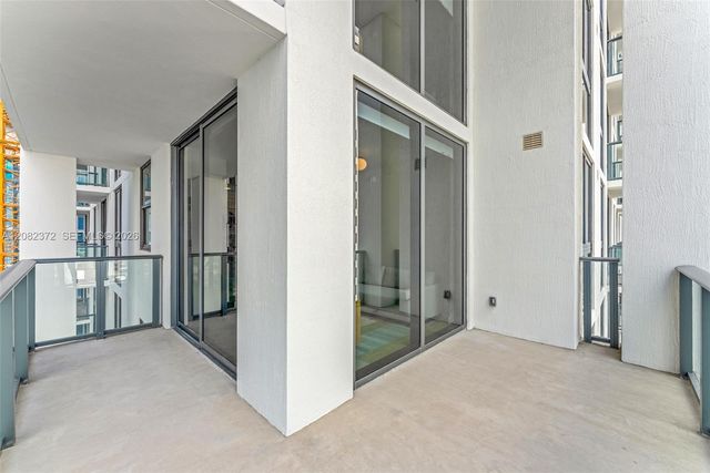 11 NE 6th Street 2209, Miami, FL 33132