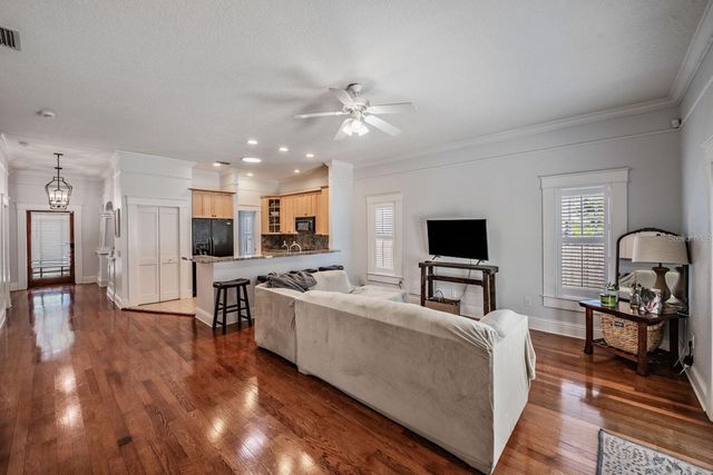 5804 N 9TH STREET, Tampa, FL 33604