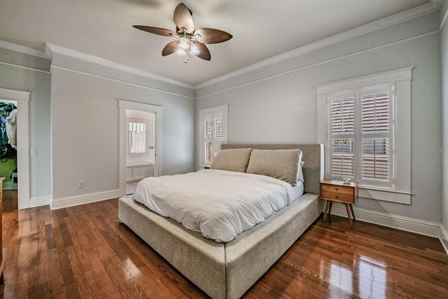 5804 N 9TH STREET, Tampa, FL 33604