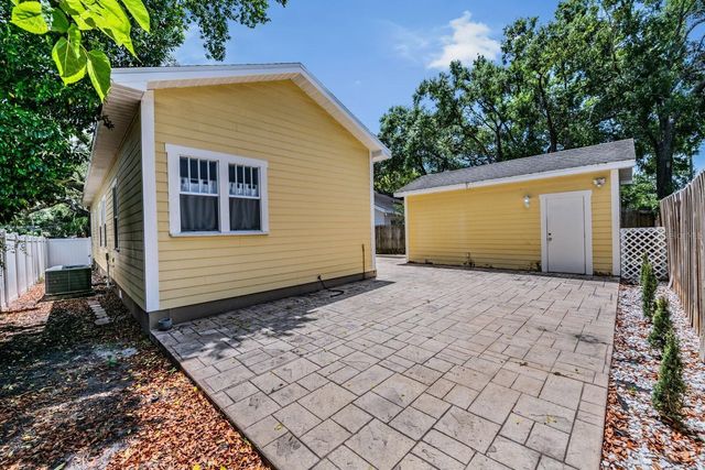 5804 N 9TH STREET, Tampa, FL 33604