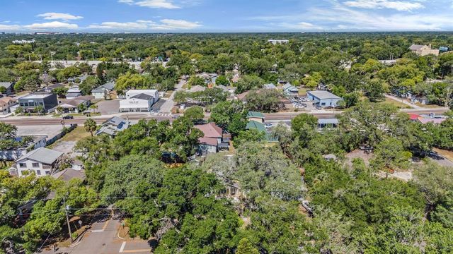 5804 N 9TH STREET, Tampa, FL 33604