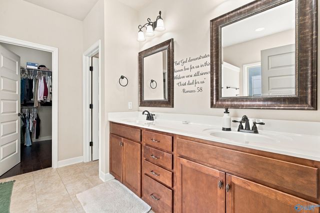 139 Heritage Brook Drive, Madison, AL 35757