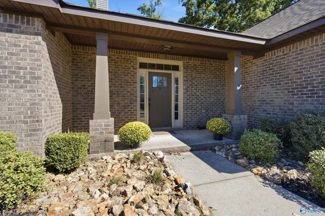 139 Heritage Brook Drive, Madison, AL 35757