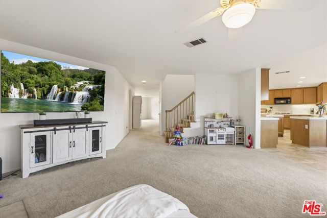32610 Ridge Top Lane, Castaic, CA 91384