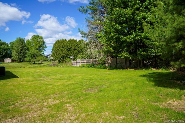 23 Decker Farm, Monticello, NY 12701