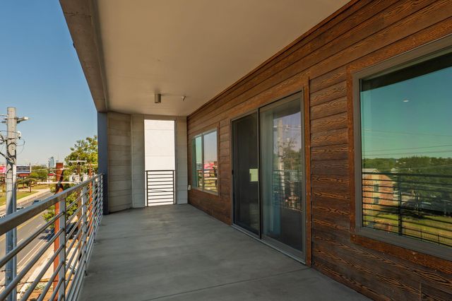 4361 S Congress Ave 401, Austin, TX 78745