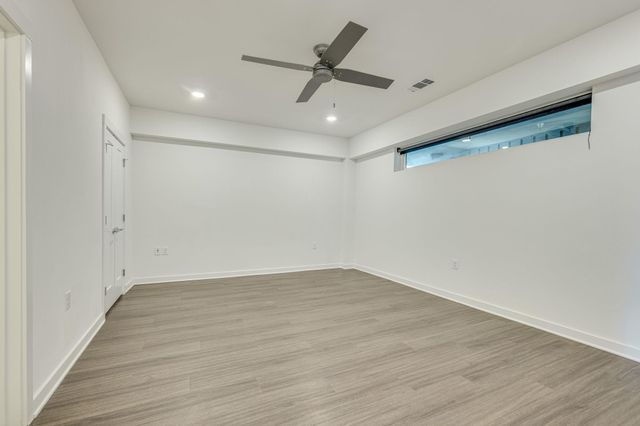 4361 S Congress Ave 401, Austin, TX 78745