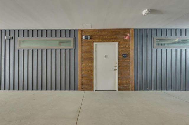4361 S Congress Ave 401, Austin, TX 78745