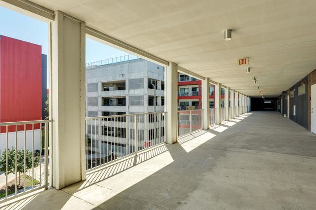 4361 S Congress Ave 401, Austin, TX 78745