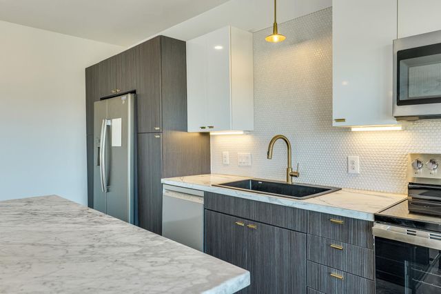 4361 S Congress Ave 401, Austin, TX 78745
