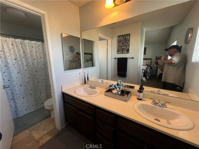 7861 Marek Court, Fontana, CA 92336