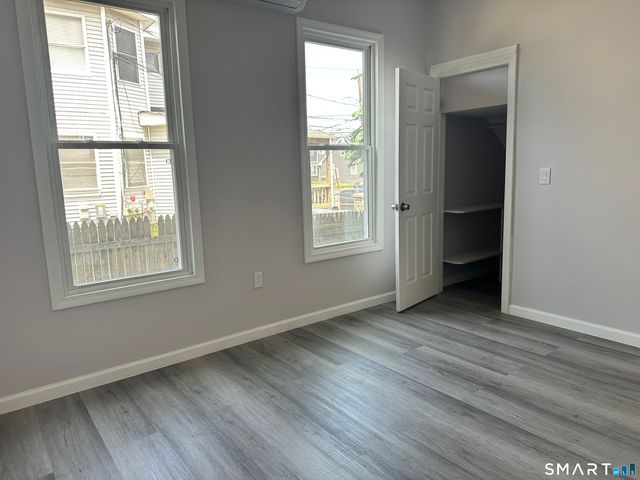 139 Whitney Avenue 1, Bridgeport, CT 06606
